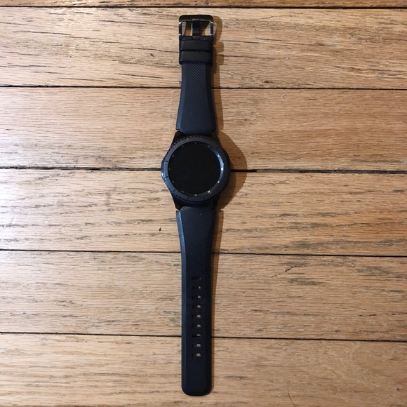 Samsung Gear S3 Frontier Watch - Picture 1 of 6